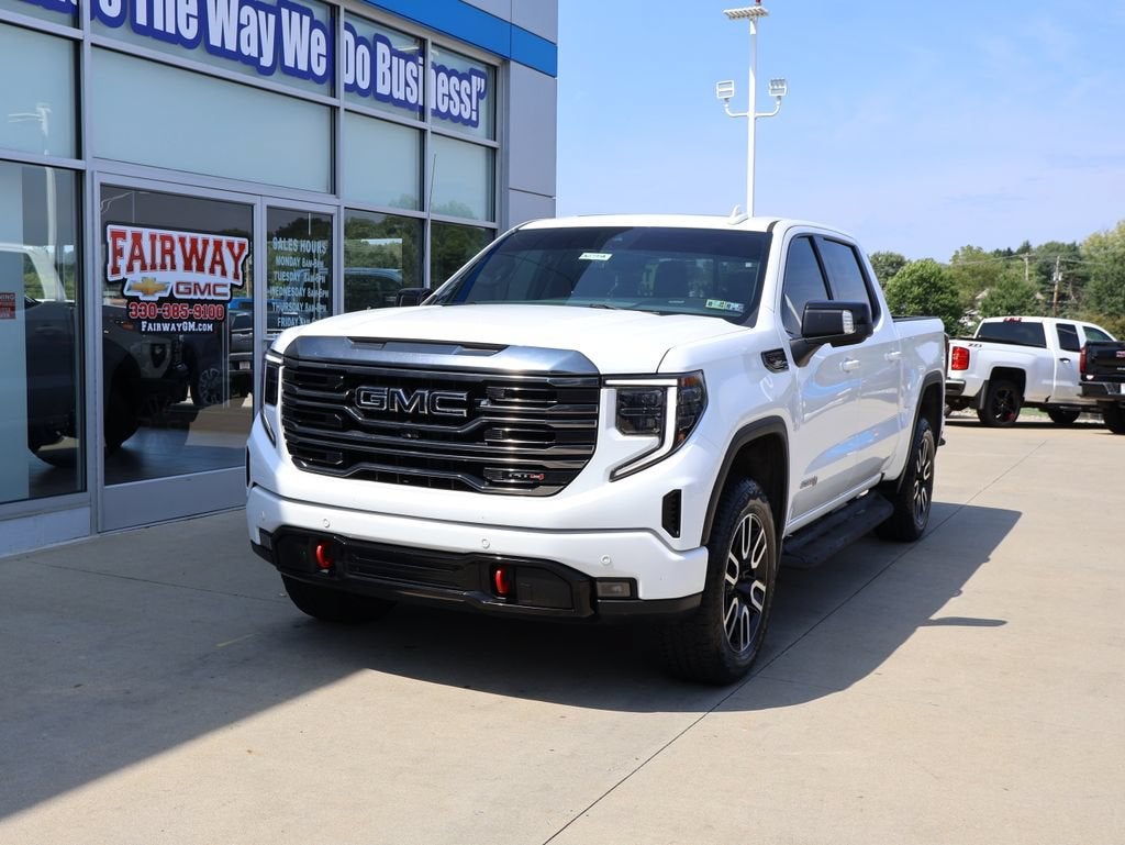 2023 GMC Sierra 1500 AT4