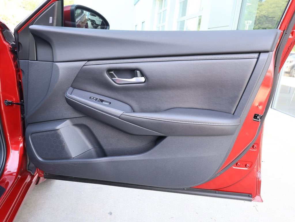 2022 Nissan Sentra SV Xtronic CVT