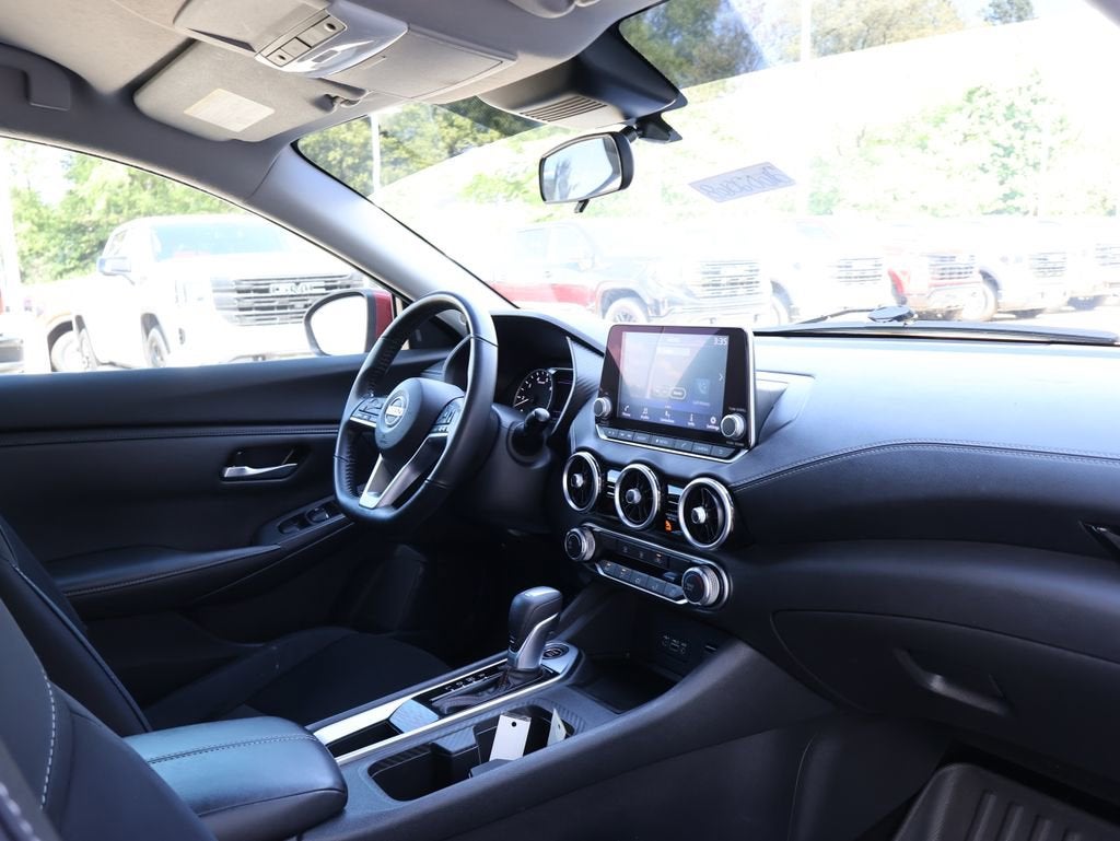2022 Nissan Sentra SV Xtronic CVT