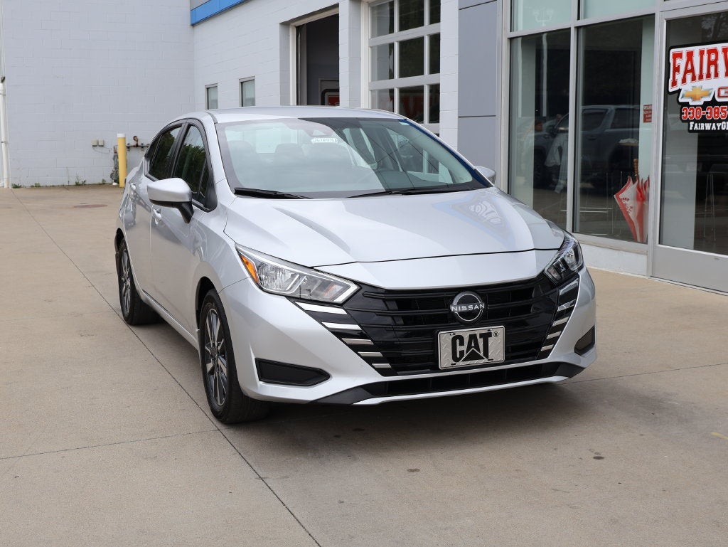 Used 2024 Nissan Versa Sedan SV with VIN 3N1CN8EV6RL821916 for sale in Calcutta, OH
