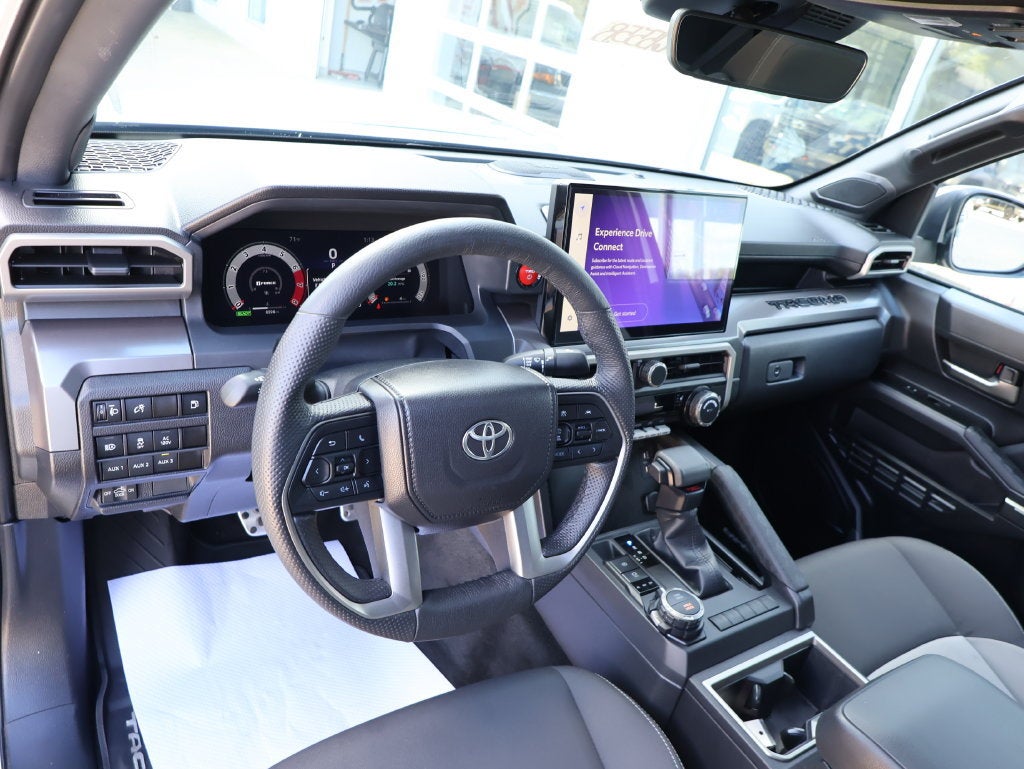 2024 Toyota Tacoma Hybrid TRD Sport 4WD