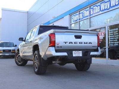 2024 Toyota Tacoma Hybrid TRD Sport 4WD