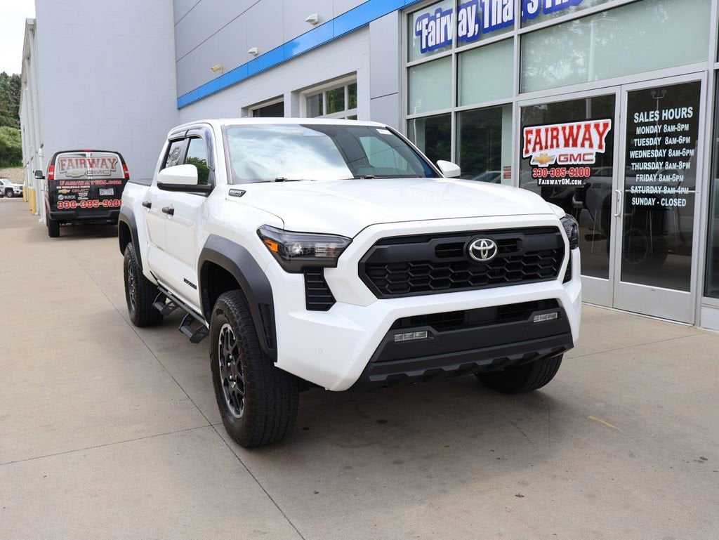 3TYLC5LN9ST018235