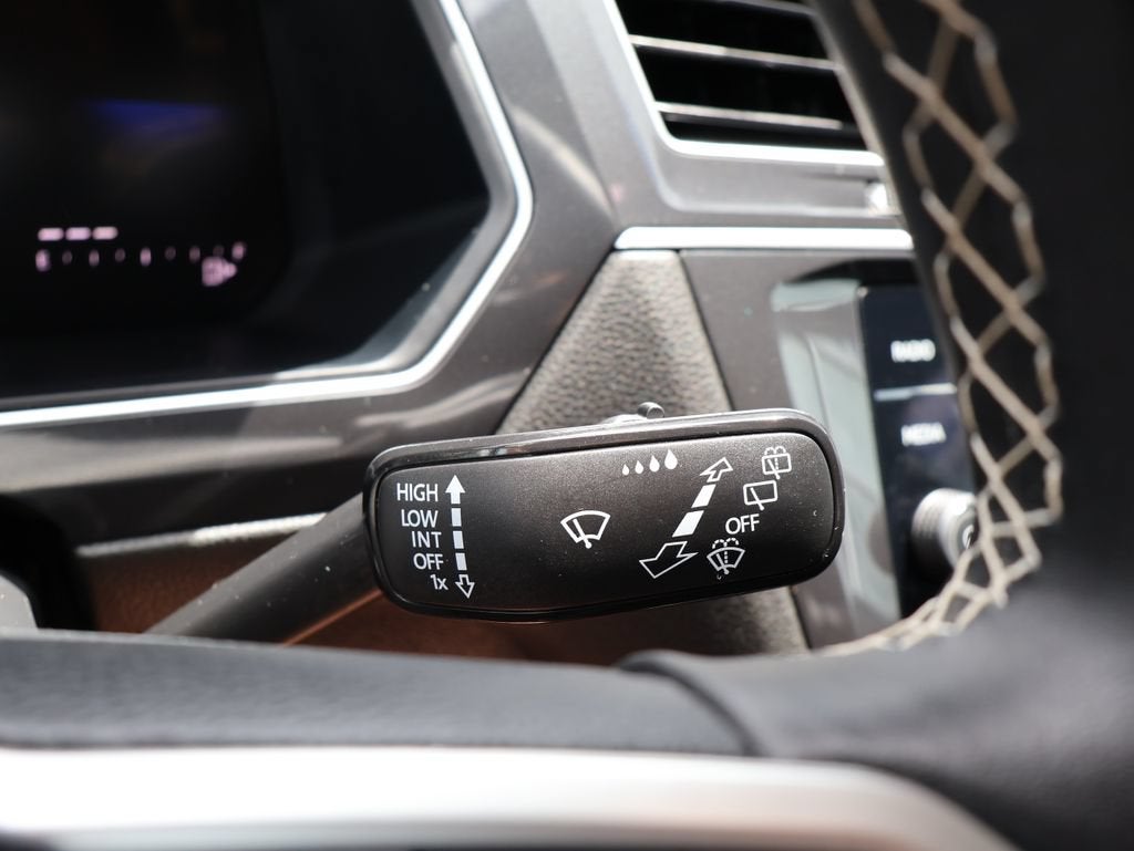 2024 Volkswagen Tiguan 2.0T S