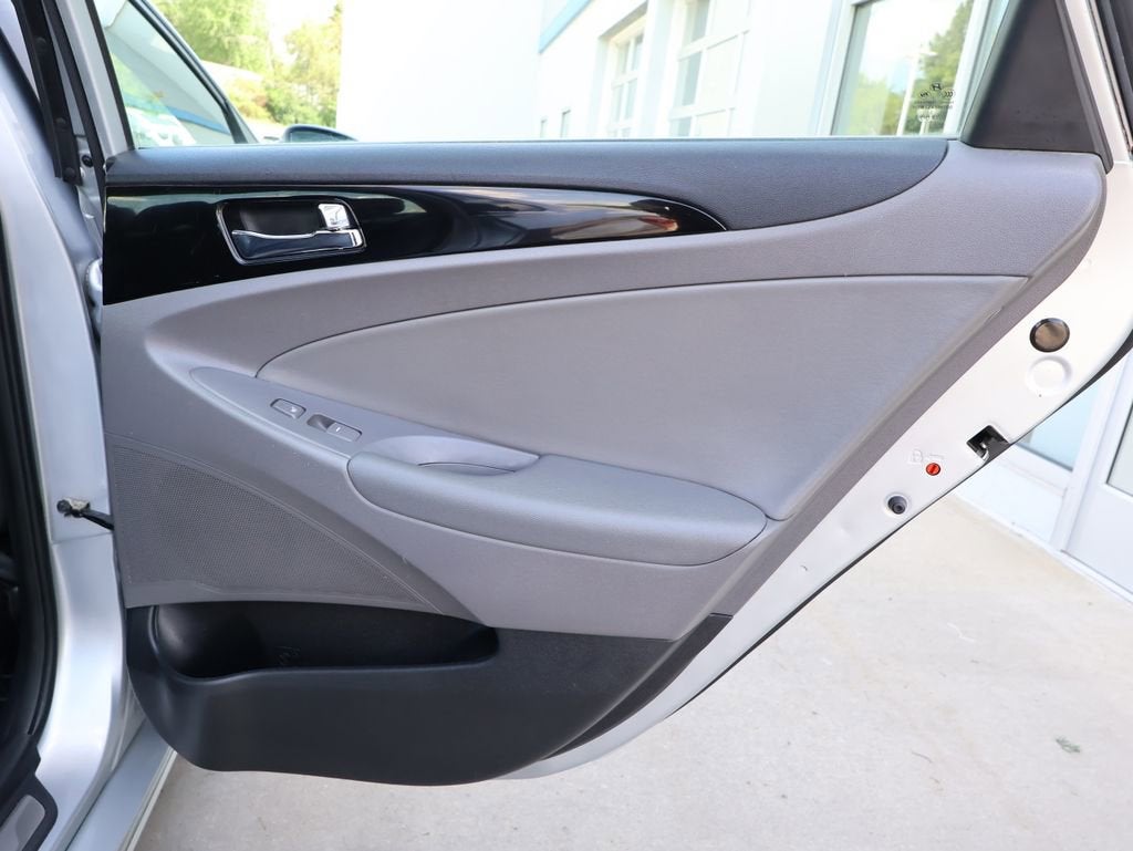 2011 Hyundai Sonata Limited 2.0T