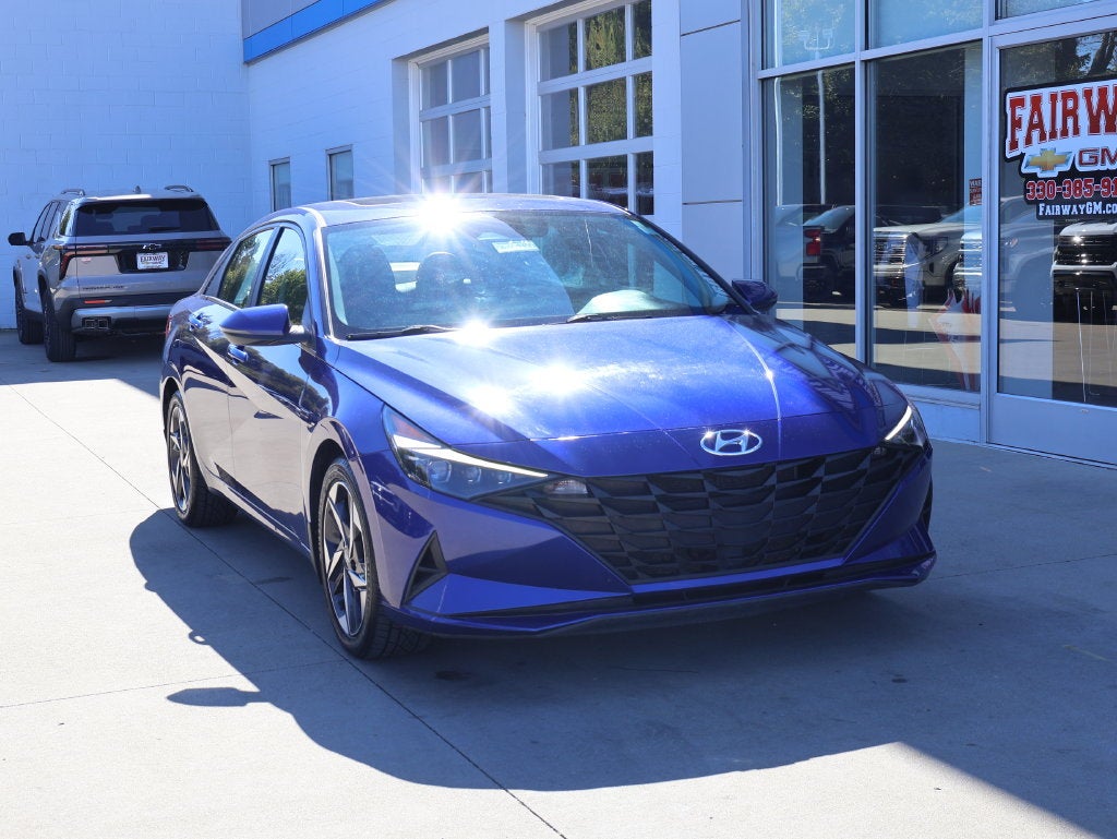 Used 2023 Hyundai Elantra Limited with VIN 5NPLP4AG3PH119346 for sale in Calcutta, OH