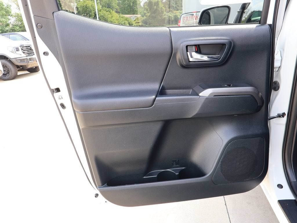 2016 Toyota Tacoma SR5