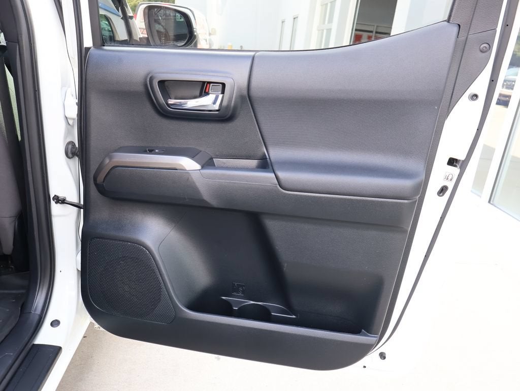 2016 Toyota Tacoma SR5