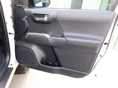 2016 Toyota Tacoma SR5