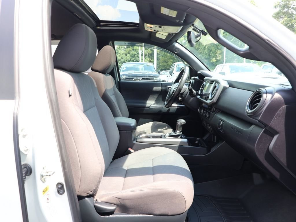 2016 Toyota Tacoma SR5
