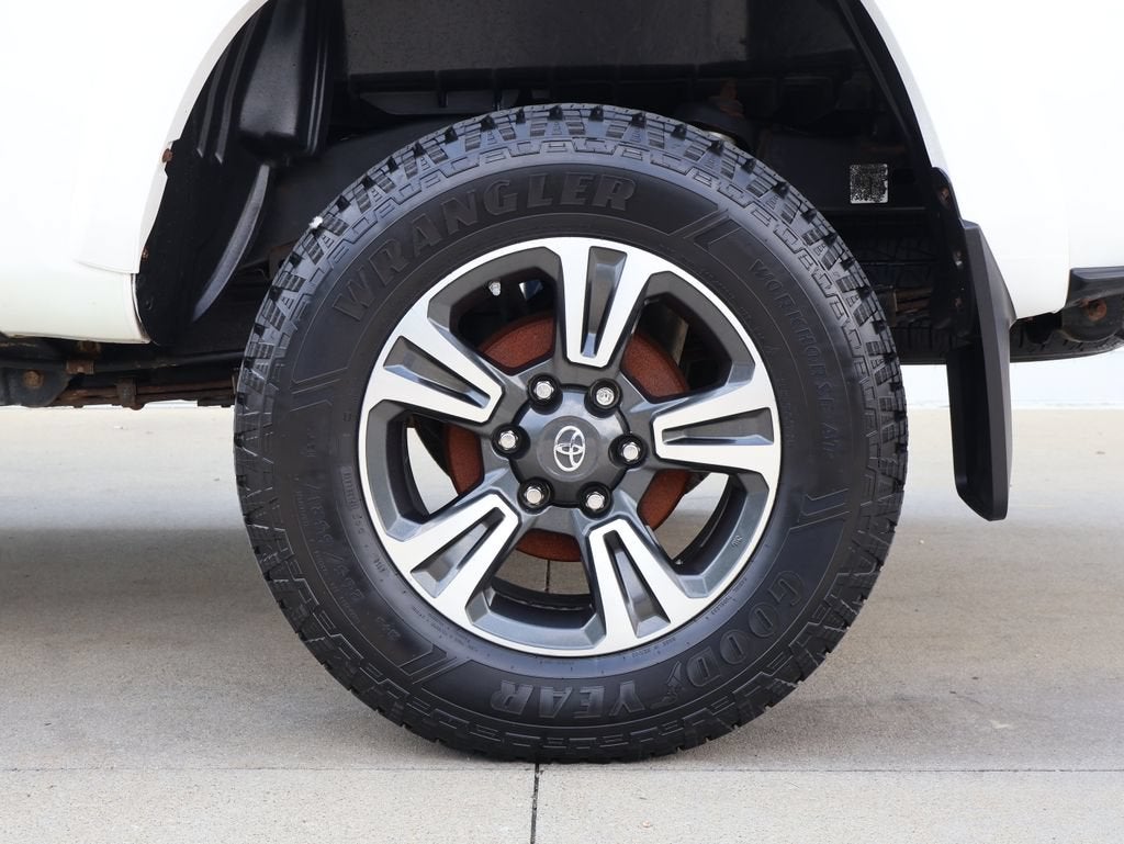 2016 Toyota Tacoma SR5