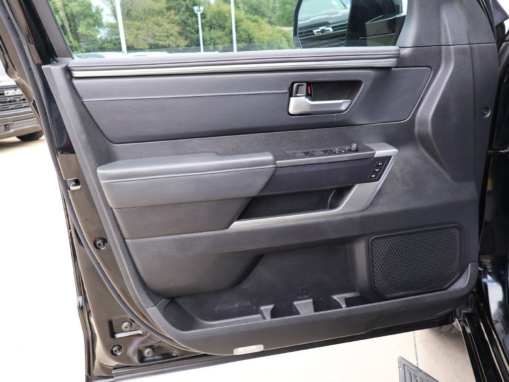 2023 Toyota Híbrido de tundra Platinum