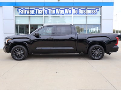 2023 Toyota Híbrido de tundra Platinum