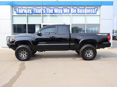 2017 Toyota Tacoma TRD Sport