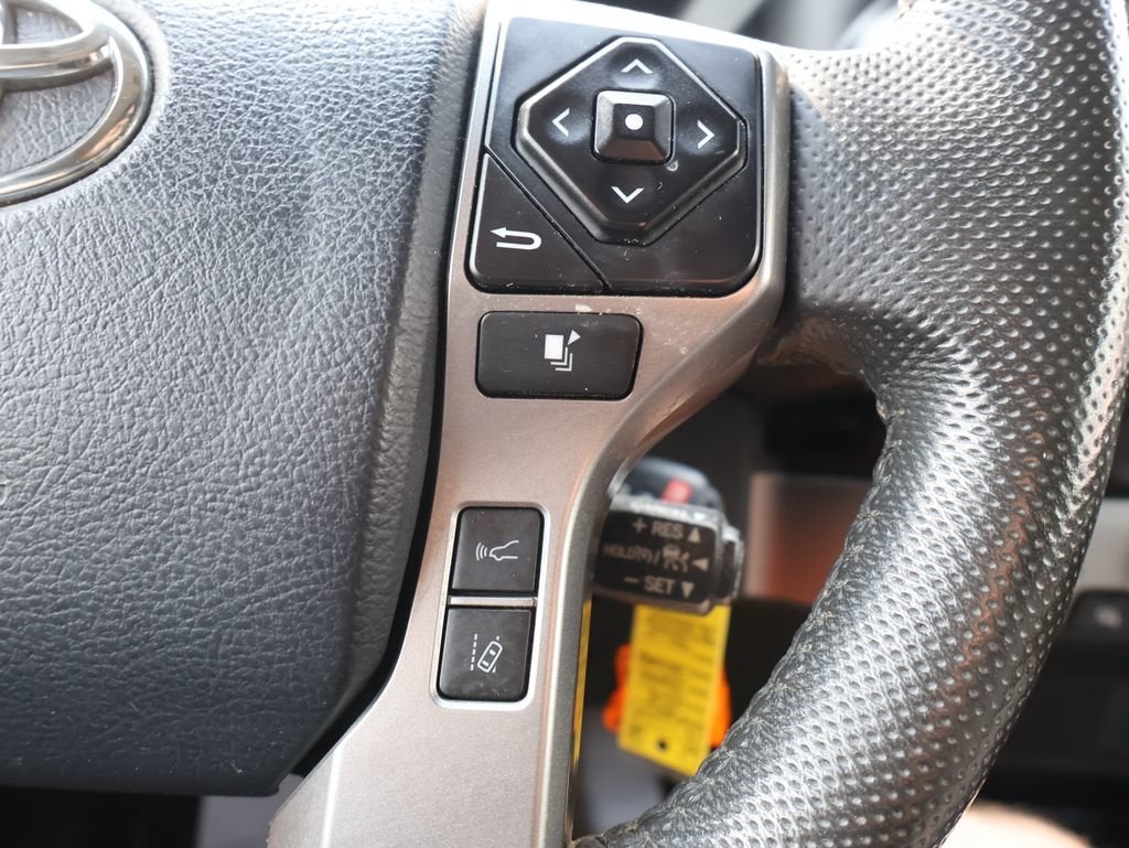 2018 Toyota Tacoma SR5 V6