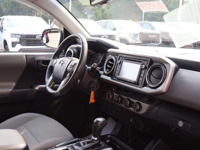 2018 Toyota Tacoma SR5 V6