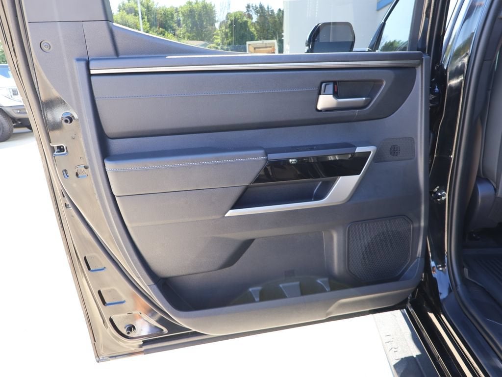 2026 Toyota Tundra Limited CrewMax 6.5' Bed