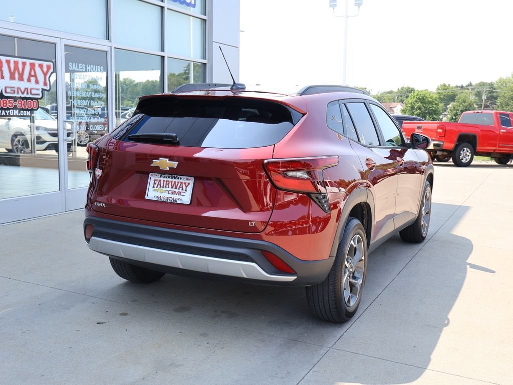 2024 Chevrolet Trax LT