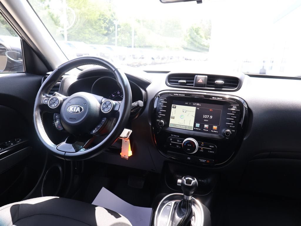 2015 Kia Soul +