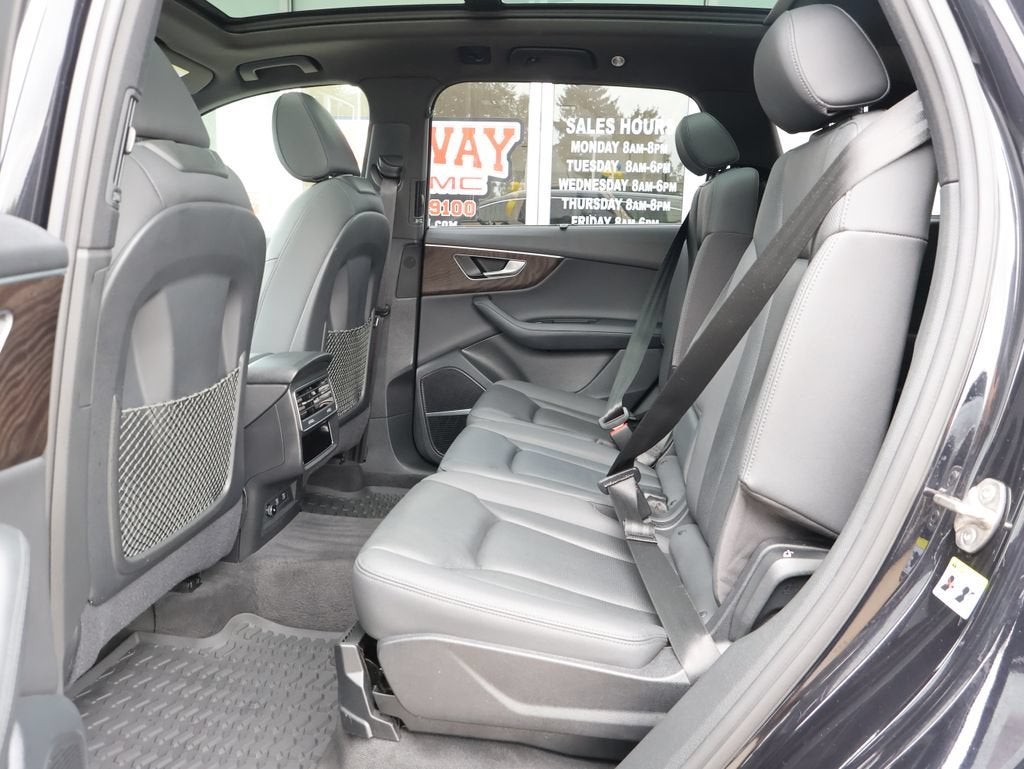 2021 Audi Q7 Premium Plus 55 TFSI quattro Tiptronic