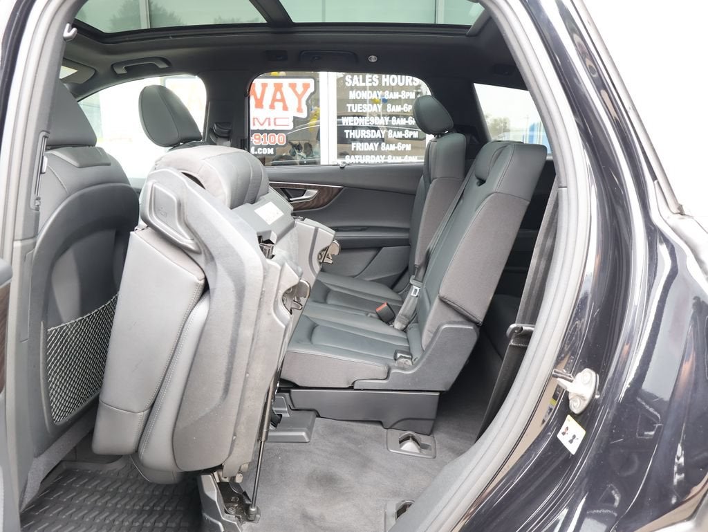 2021 Audi Q7 Premium Plus 55 TFSI quattro Tiptronic