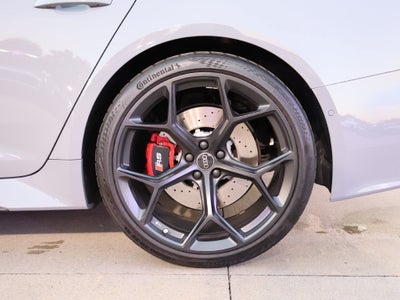 2025 Audi RS 6 Avant performance quattro tiptronic