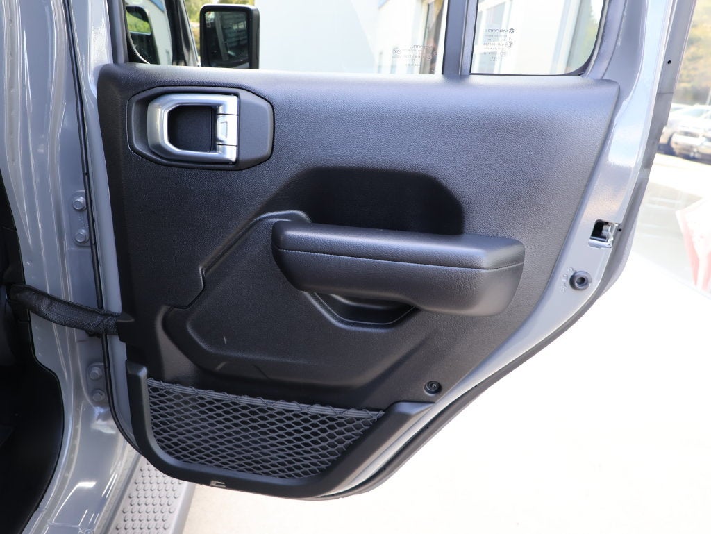 2021 Jeep Wrangler Unlimited Altitude - Photo 30