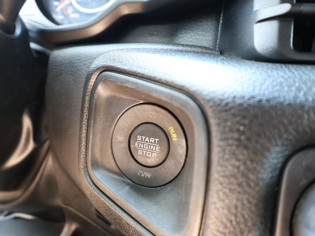 2025 Jeep Wrangler 4-Door Summit 4x4
