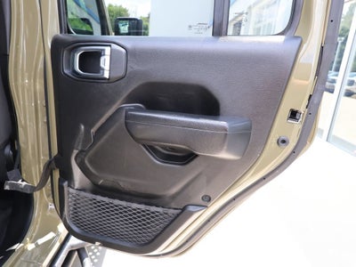 2025 Jeep Wrangler 4-Door Summit 4x4