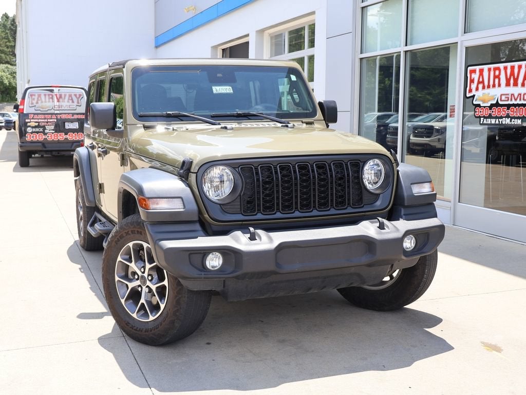 2025 Jeep Wrangler 4-Door Summit 4x4