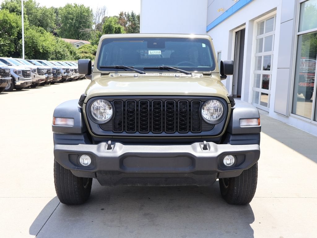 2025 Jeep Wrangler 4-Door Summit 4x4