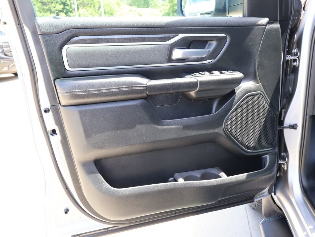 2021 RAM 1500 Big Horn Crew Cab 4x4 5'7" Box