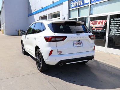 2023 Ford Escape ST-Line Elite