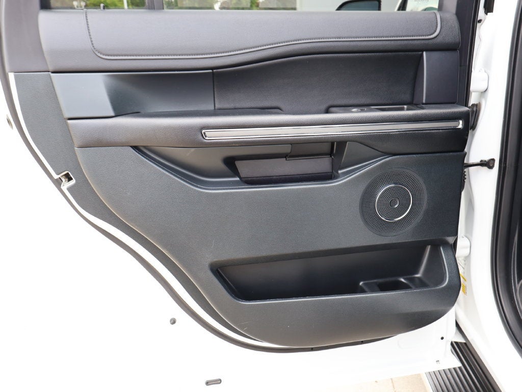 2021 Ford Expedition XLT - Photo 24