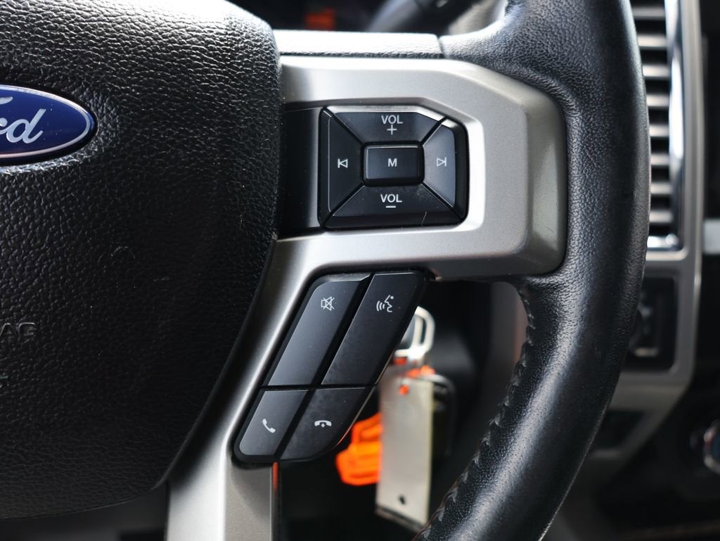 2017 Ford Super Duty F-250 SRW Lariat
