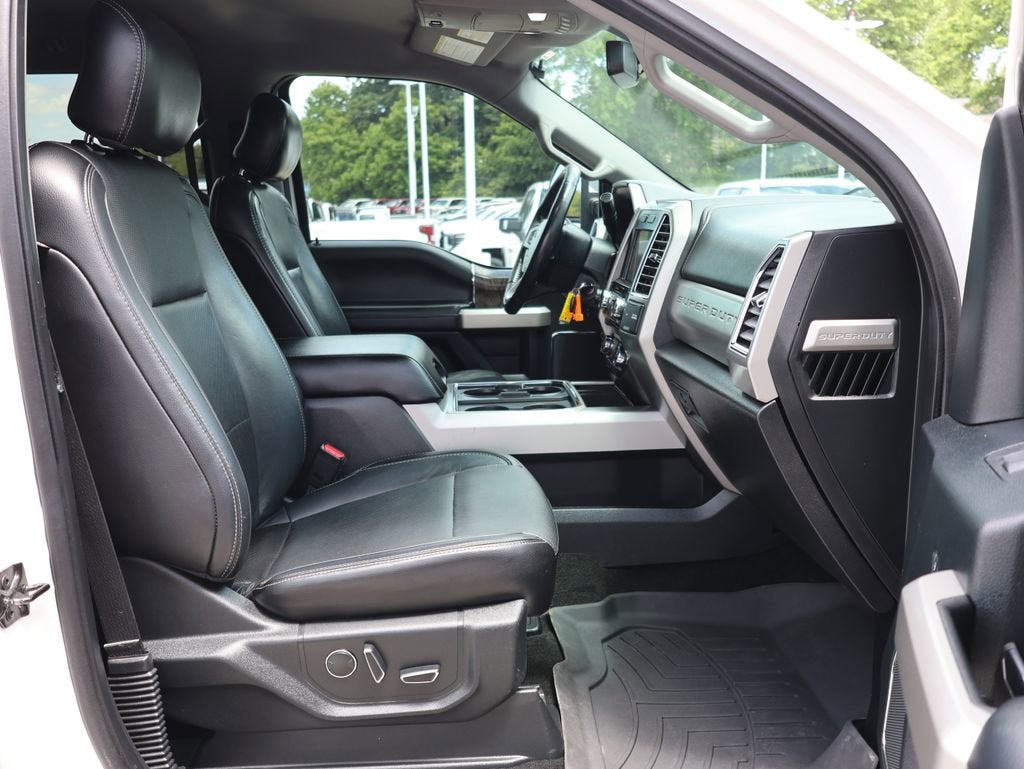 2017 Ford Super Duty F-250 SRW Lariat