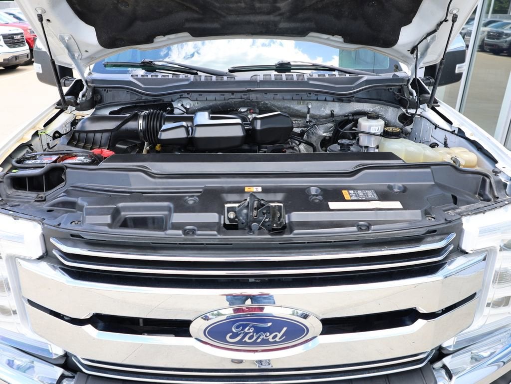 2017 Ford Super Duty F-250 SRW Lariat