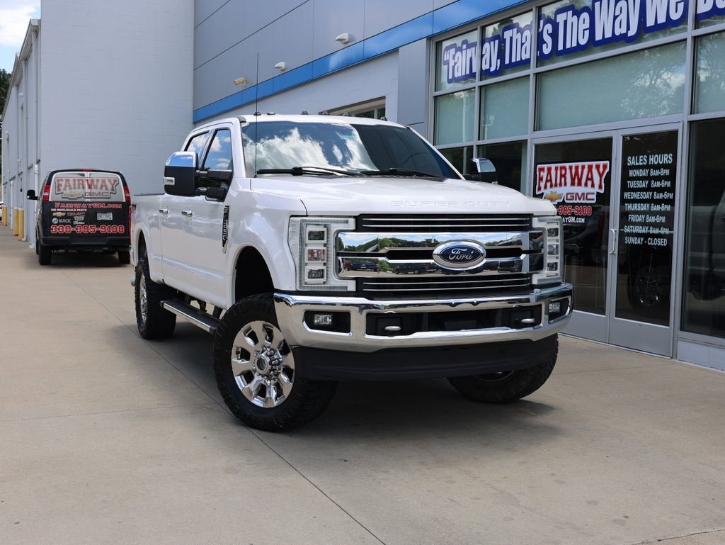 2017 Ford Super Duty F-250 SRW Lariat