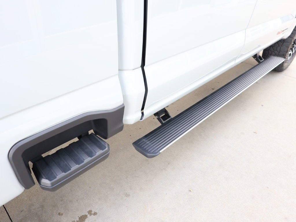 2025 Ford F-350 Super Duty Platinum - Photo 40