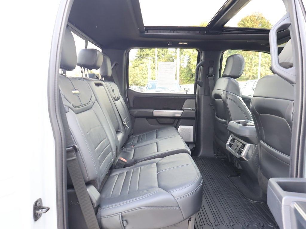 2025 Ford F-350 Super Duty Platinum - Photo 42