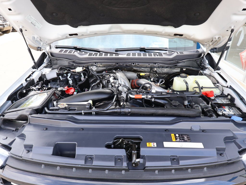 2025 Ford F-350 Super Duty Platinum - Photo 51