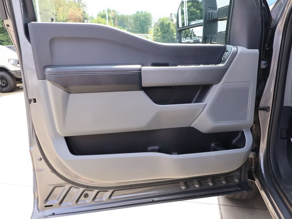 2024 Ford F-350 XLT