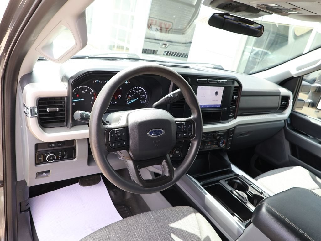 2024 Ford F-350 XLT