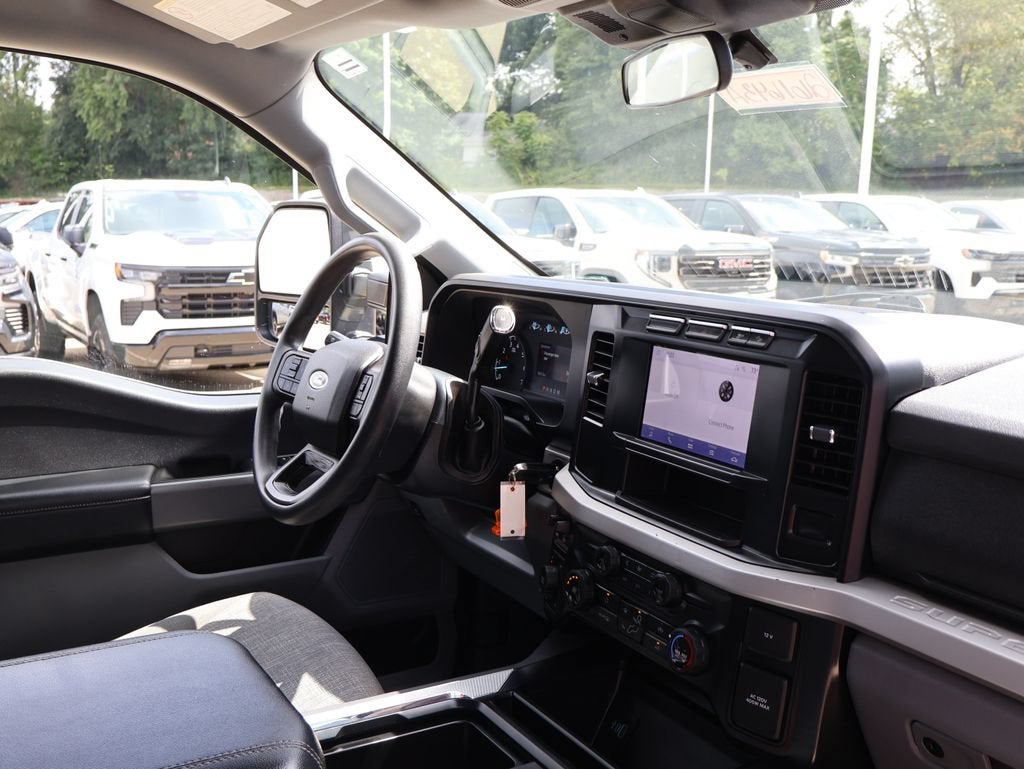 2024 Ford F-350 XLT