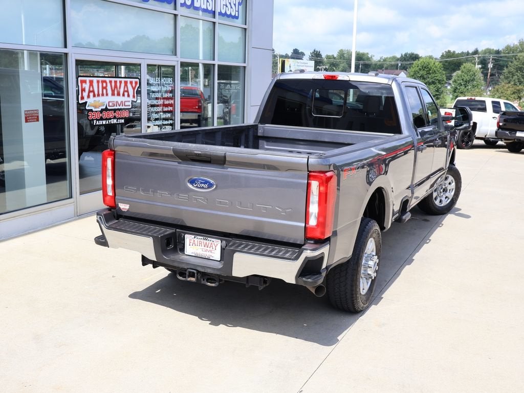 2024 Ford F-350 XLT
