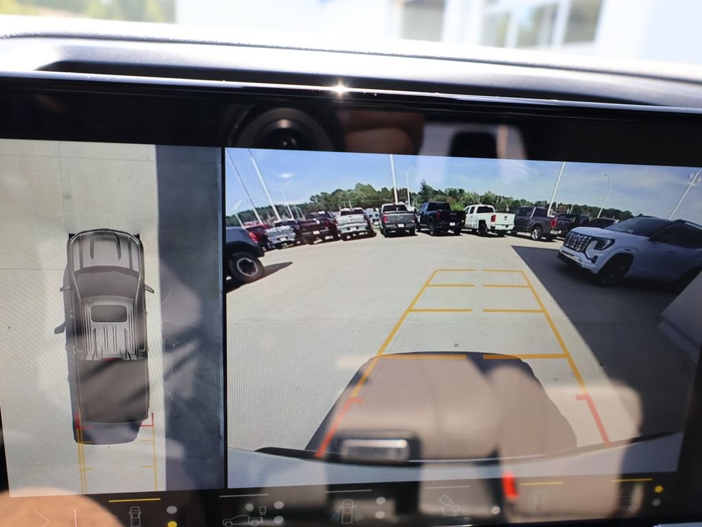 2023 Chevrolet Silverado 1500 LTZ - Photo 24