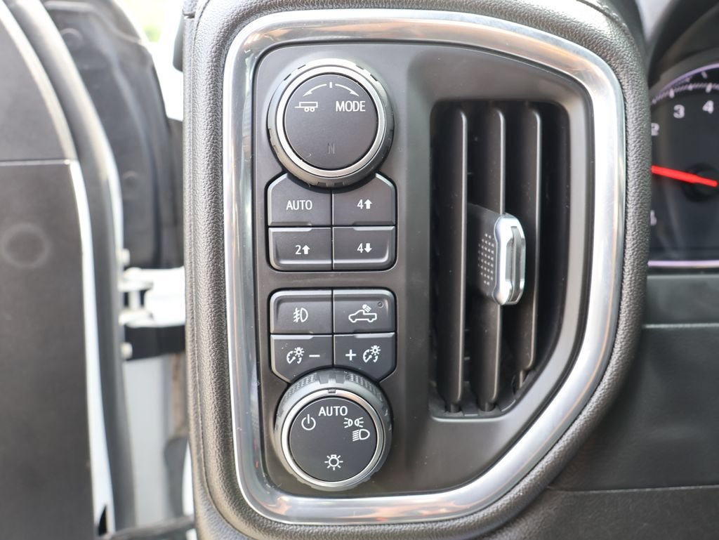 2021 Chevrolet Silverado 1500 RST - Photo 13