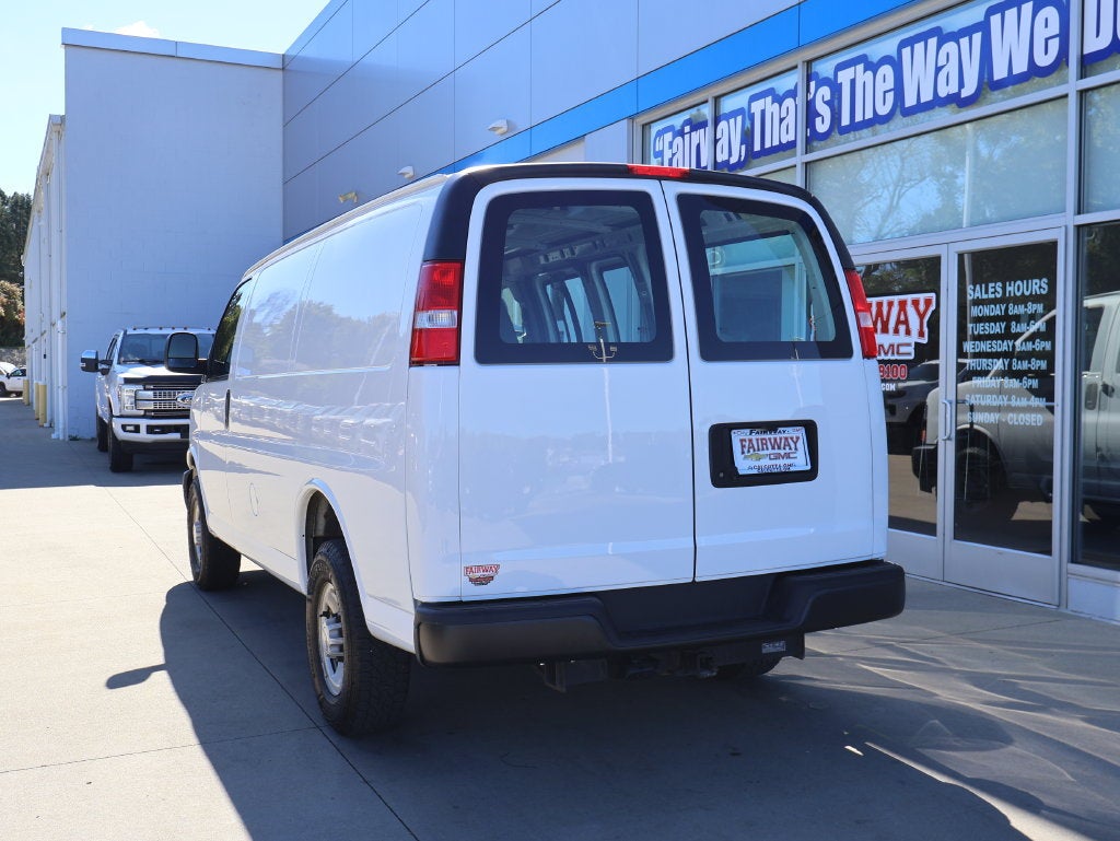 2024 Chevrolet Express Cargo 2500 WT