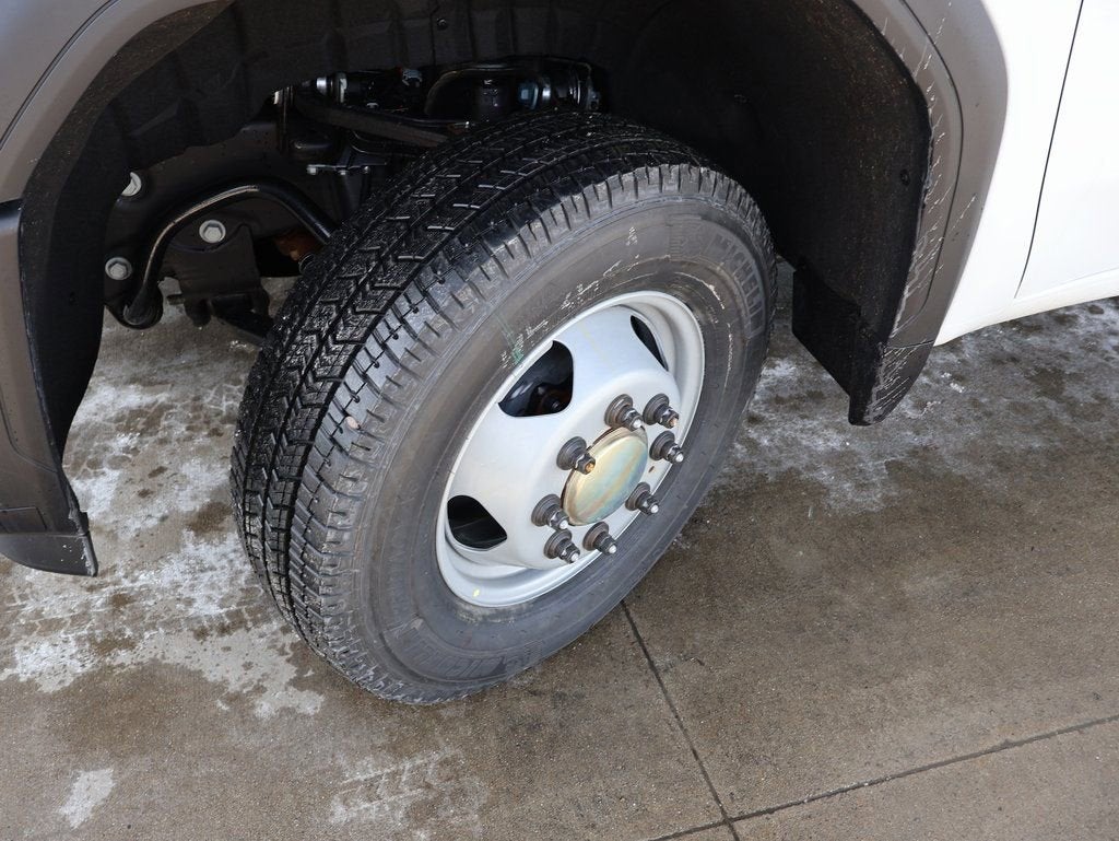 2026 GMC Sierra 3500 HD Chassis Cab Pro