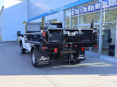 2025 GMC Sierra 3500 HD Chassis Cab Pro